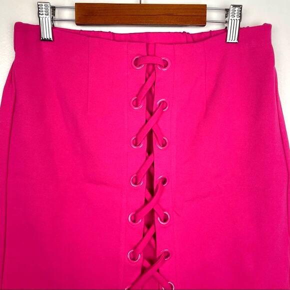 Shinestar | Hot Pink Mini Skirt Criss Cross Front M Barbiecore - Picture 3 of 6